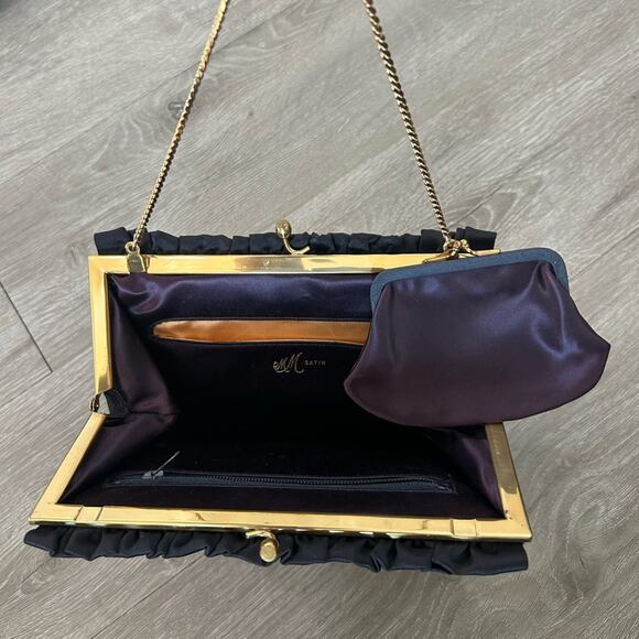 MM Satin- purse mirror coin purse- dark purple black- gold chain- ruffle-vintage - Picture 8 of 12